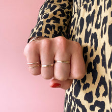 Load image into Gallery viewer, Barely There Ring 9ct Gold