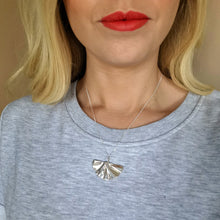 Load image into Gallery viewer, Zephyr Necklace Silver