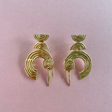 Load image into Gallery viewer, The Olda Earrings
